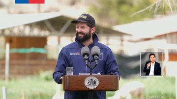 06052509 PRESIDENTE BORIC POR DESARROLLO AGRÍCOLA Y GANADERO DE LA REGIÓN DE ATACAMA 01 (1)