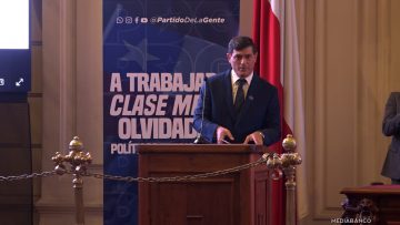 06052524 CEREMONIA PROCLAMACIÓN FRNACO PARISI 01