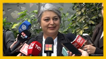 07052504 JEANNETTE JARA SE REÚNE CON REPRESENTANTES DE FITCH RATING DEST