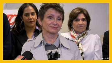 08052502 CAROLINA TOHÁ PRESENTA A SU EQUIPO DE CAMPAÑA DEST