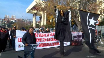 13052514 LLEGADA PESCADORES ARTESANALES AL CONGRESO 01