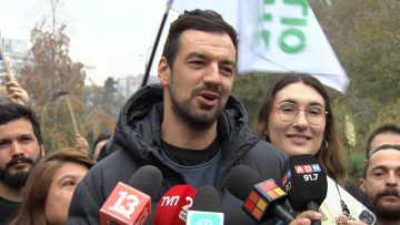 17052510 TOMÁS VODANOVIC ENCABEZÓ CAMPAÑA POR WINTER EN PROVIDENCIA 01