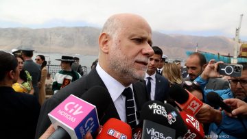 21052508 MINISTRO ELIZALDE POR DÍA DE LAS GLORIAS NAVALES EN IQUIQUE 01