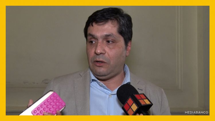 26052513 APOYO IVÁN MENDOZA 07