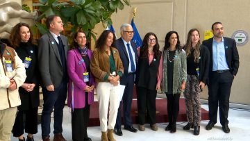 280525C01 SENADORES Y MINISTRA ORELLANA POR PROYECTO DE SALA CUNA 40 (1)