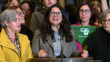 020625C01 MINISTRA ORELLANA POR INGRESO DEL PROYECTO DE LEY DE ABORTO LEGAL 01
