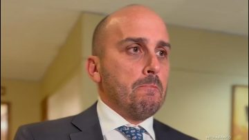 03062513 DIPUTADO ANDRÉS LONGTON POR ESCUCHAS A JOSEFINA HUNEEUS 01