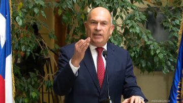 040625C05 DIPUTADO BOBADILLA POR LICENCIAS DE PROFESORES 01