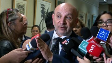 040625C19 DECLARACIONES SENADOR JUAN LUIS CASTRO 01