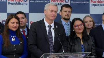 09062510 REPUBLICANOS PRESENTAN INICIATIVA PATINES PARA CHILE 01