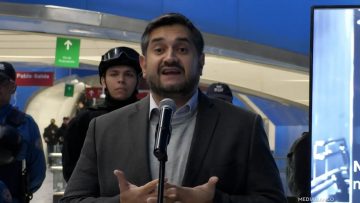 13062501 METRO SOBRE PROHIBICIÓN DE INGRESO DE CARROS 01