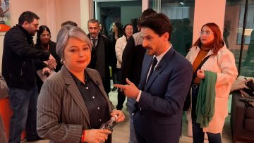 15062502 APOYO JEANNETTE JARA PREVIO A DEBATE 01