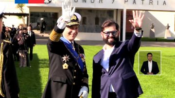 18062510 PRESIDENTE BORIC EN CAMBIO DE MANDO DE LA ARMADA 01 (1)