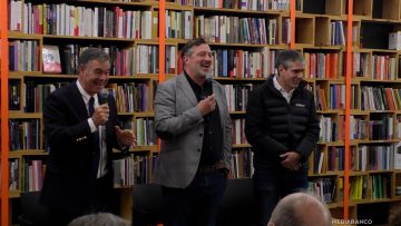 25062515 REUNIÓN DE AUTORIDADES POR COBRO DE CONTRIBUCIONES 01