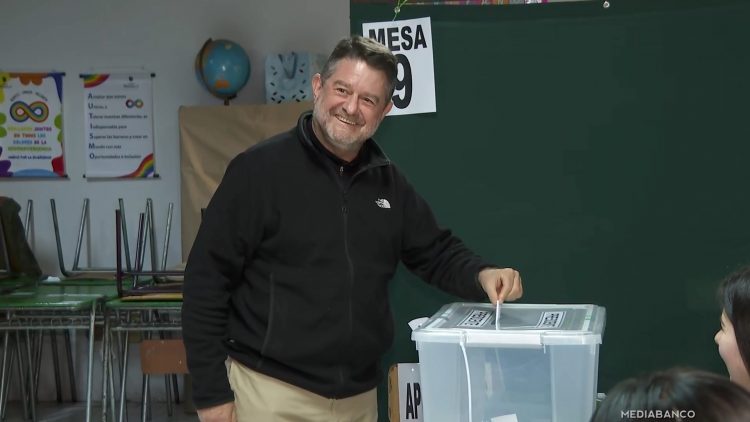 29062521 VOTACION CLAUDIO ORREGO 01
