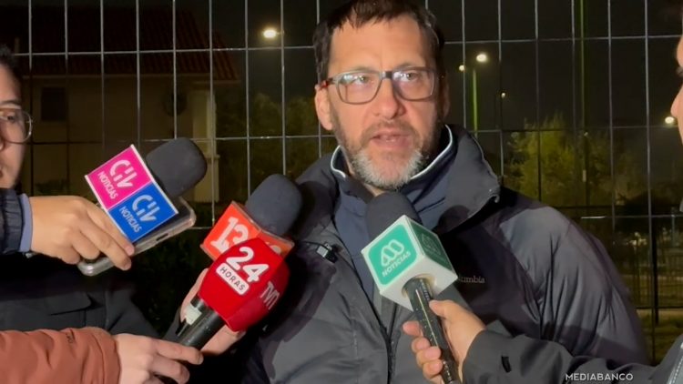 07072502 FISCAL ECOH JONATHAN MUHLENBROCK POR HOMICIO EN CERRO NAVIA 05