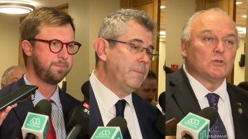 080725C11 DECLARACIONES DIPUTADOS TRAS COMISION DE DEFENSA 13