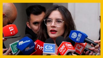09072501 DECLARACIONES DE CAMILA VALLEJO EN SU REGRESO A LA MONEDA 14 (1)