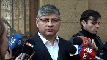 25072505 DECLARACIONES PREVIO A REUNIÓN OFICIALISTAS CON JEANNETTE JARA 01 (2)