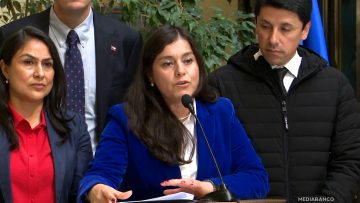 050825C16 DIPUTADOS PRESENTAN PROYECTO DE LEY DE POR CAMBIO DE SEXO EN JOVENES 01