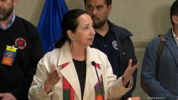 130825C03 DECLARACIONES TRAS COMISIÓN DE MINERÍA DEL SENADO 01