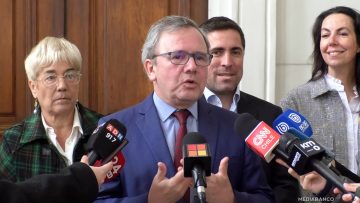 18082503 PROYECTO QUE PROHÍBE EL USO DE CELULARES EN COLEGIOS 01 (1)