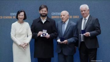 22082507 PRESIDENTE BORIC EN CEREMONIA DE LOS 100 AÑOS DEL BANCO CENTRAL 01