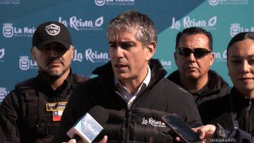 23082510 ALCALDE DE LA REINA Y BOTONES DE PÁNICO EN DICHA COMUNA 01