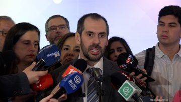 26082504 PUNTO DE PRENSA DE MINISTROS EN ENEXPRO 01 (1)