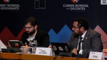 28082514 PRESIDENTE BORIC Y MINISTRO CATALDO EN CEPAL 01