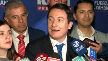 280825VALEM02 DECLARACIONES ARTURO SQUELLA 06