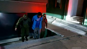 19092501 APOYO AGRESOR DE CARABINERO DETENIDO 01