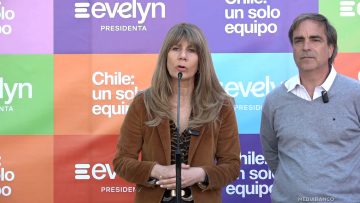 23092502 PUNTO DE PRENSA COMANDO EVELYN MATTHEI 01