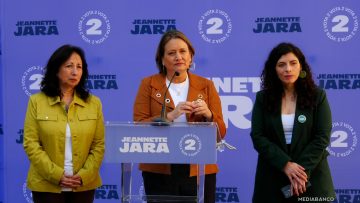 06102506 VOCERÍA DEL COMANDO DE JEANNETTE JARA 01
