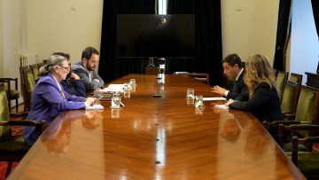 06102517 APOYOS REUNIÓN PRESIDENTE BORIC Y DEFENSORÍA DE LA NIÑEZ 07