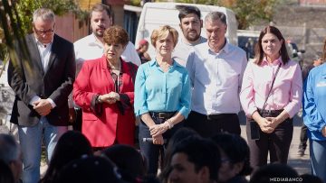 09102512 EVELYN MATTHEI EN PUENTE ALTO 01