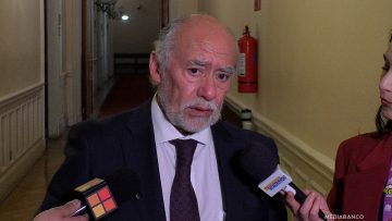 13102516 APOYOS Y DECLARACIONES TRAS COMISIÓN SALUD SENADO 01