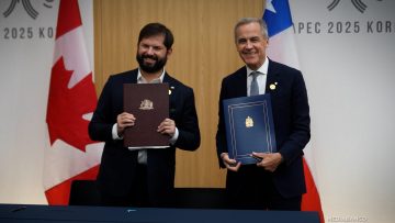 011125KOR03 DECLARACIONES PRESIDENTE BORIC TRAS REUNIÓN CON PREMIER DE CANADÁ 01