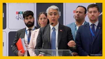 04112512 PUNTO DE PRENSA MARCO ENRÍQUEZ-OMINAMI POST DEBATE ARCHI DEST (2)