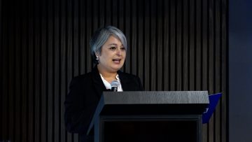 06112516 REUNIÓN DE JEANNETTE JARA Y COOPERATIVAS 01