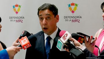 10112512 PUNTO DE PRENSA DEFENSORÍA DE LA NIÑEZ 01 (1)