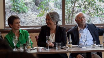 11042533 JEANNETTE JARA EN PROVIDENCIA 01