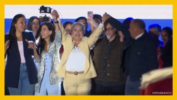 131125VALPO02 APOYOS CIERRE CAMPAÑA JEANNETTE JARA EN VALPARAISO 11