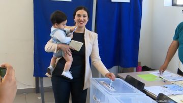 16112517 VOTACIÓN Y DECLARACIONES KAROL CARIOLA 01