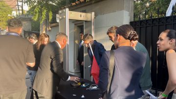 16112537 APOYO DETECTOR DE METALES COMANDO KAST 01