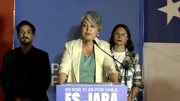 20112515 PUNTO DE PRENSA JENNETTE JARA 11