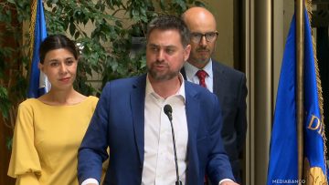 261125C02 DECLARACIONES DIPUTADOS MANOUCHEHRI E ILABACA 019