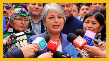 011225TEMU01 JEANNETTE JARA EN CONMEMORACIÓN DE FIRMA NUEVA IMPERIAL DEST