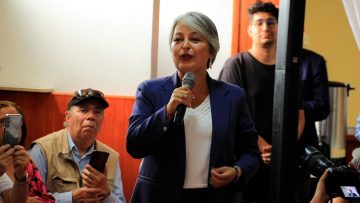 011225TEMU05 APOYOS REUNIÓN JEANNETTE JARA Y VECINOS DE TEMUCO 16