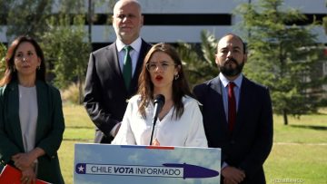 02122504 AUTORIDADES SOBRE CAMPAÑA CHILE VOTA INFORMADO 01